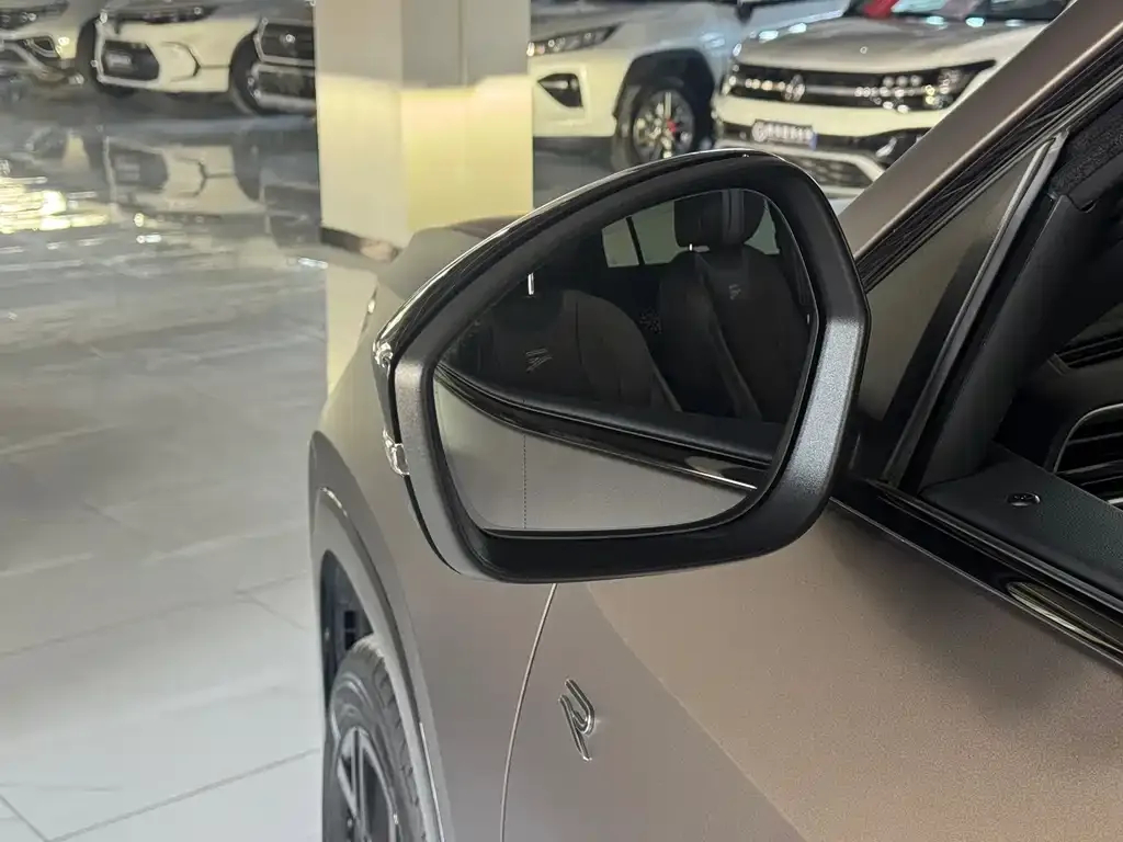 Volkswagen Teramont 2025 из CN, фото 4