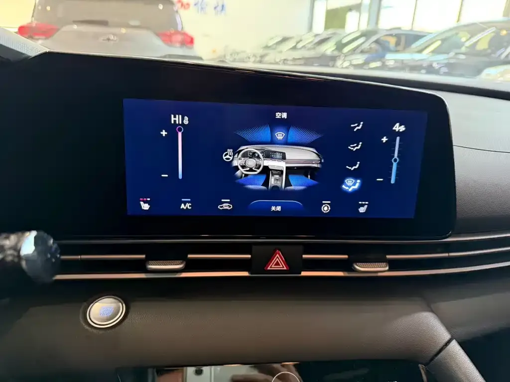 Hyundai Elantra 2021 из CN, фото 5