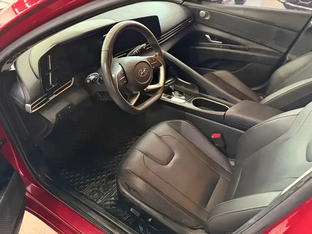 Hyundai Elantra 2021 из CN, фото 8