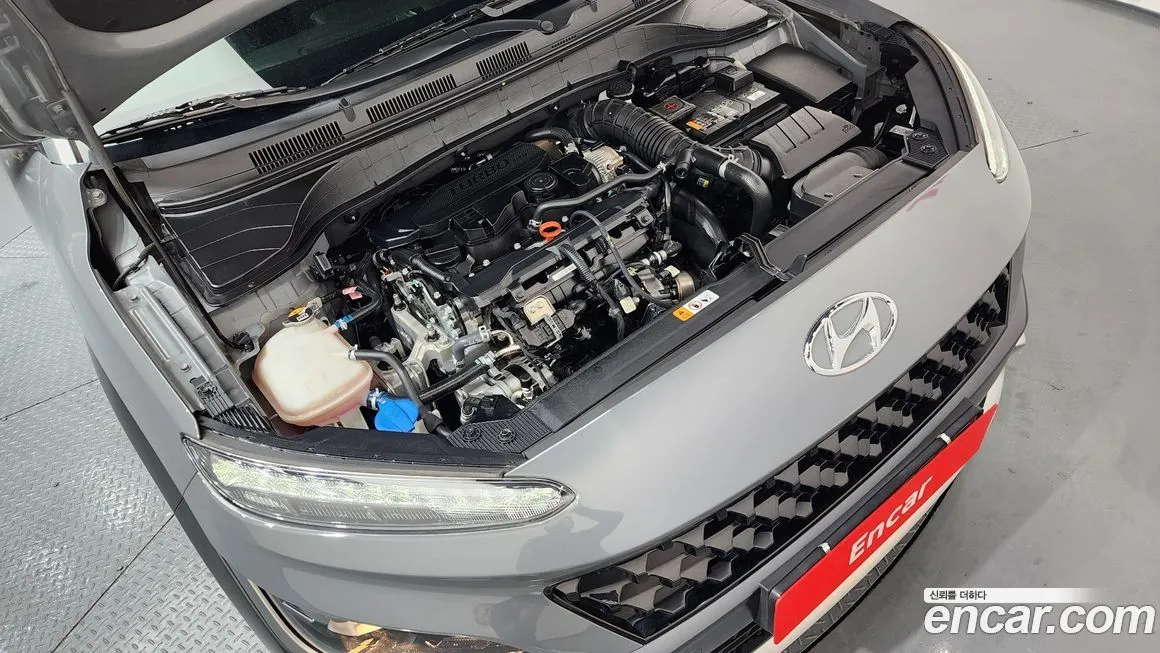 Hyundai Kona — фото 9