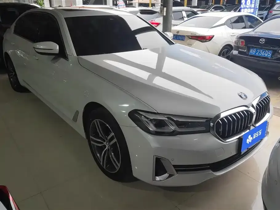 BMW 5 Series 2024 из CN, фото 5