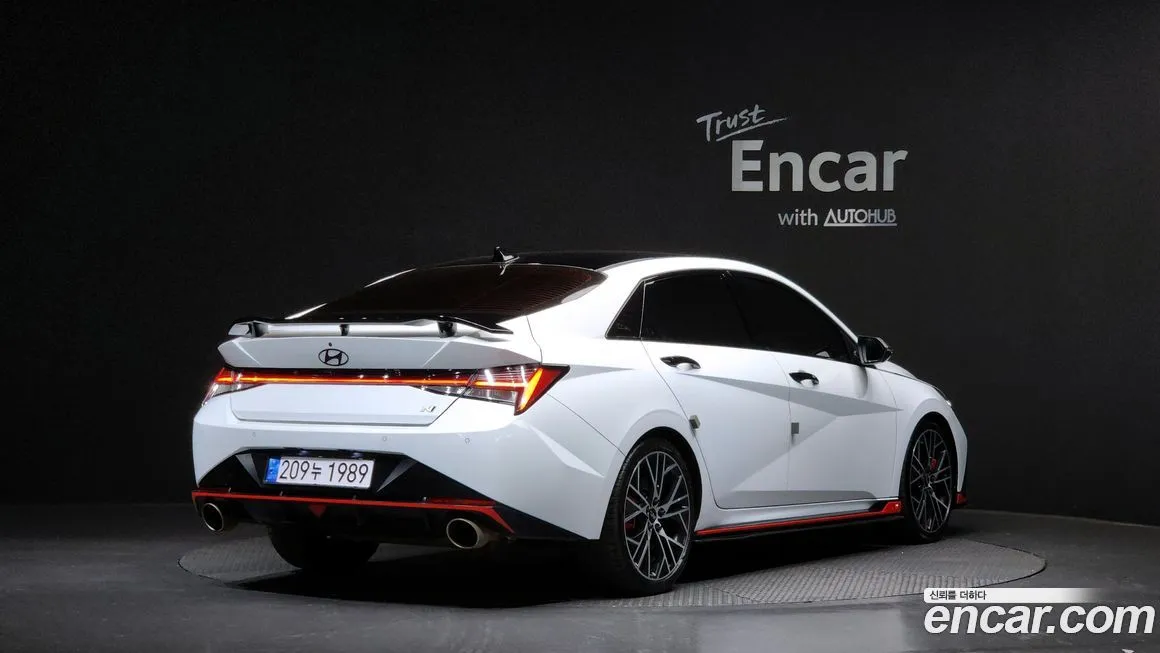 Hyundai AVANTE — фото 3