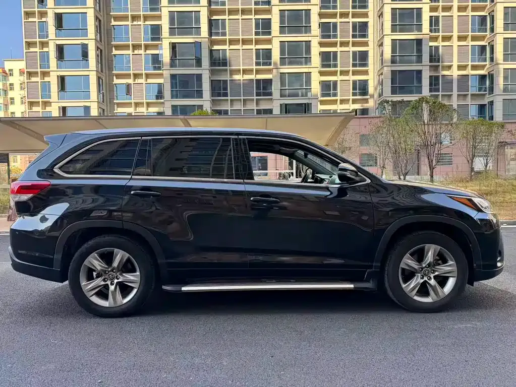 Toyota Highlander 2021 из CN, фото 8
