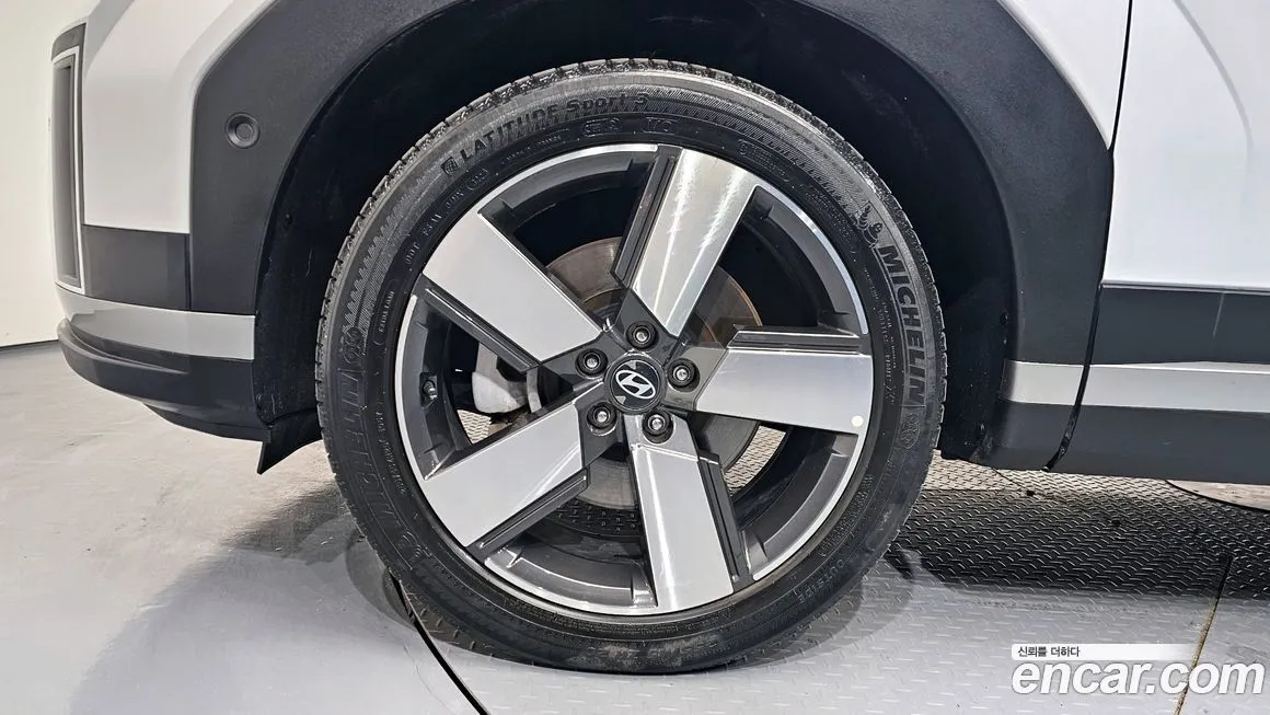 Hyundai Santafe — фото 9