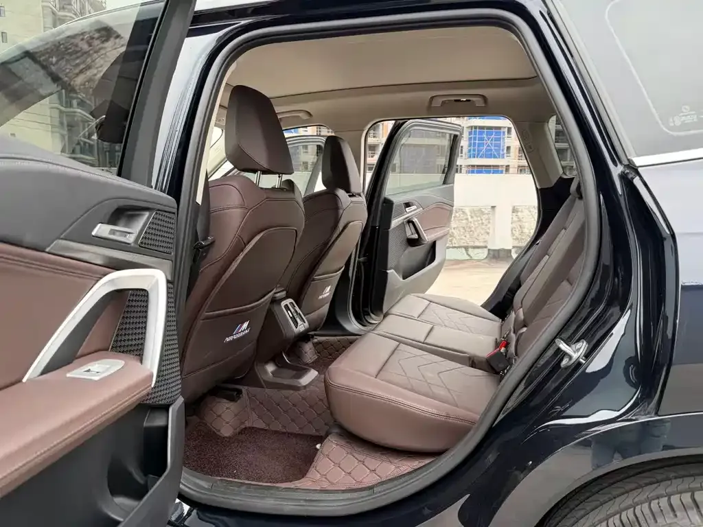 BMW X1 2024 из CN, фото 6