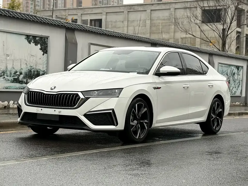 Skoda Octavia 2022 из CN, фото 1