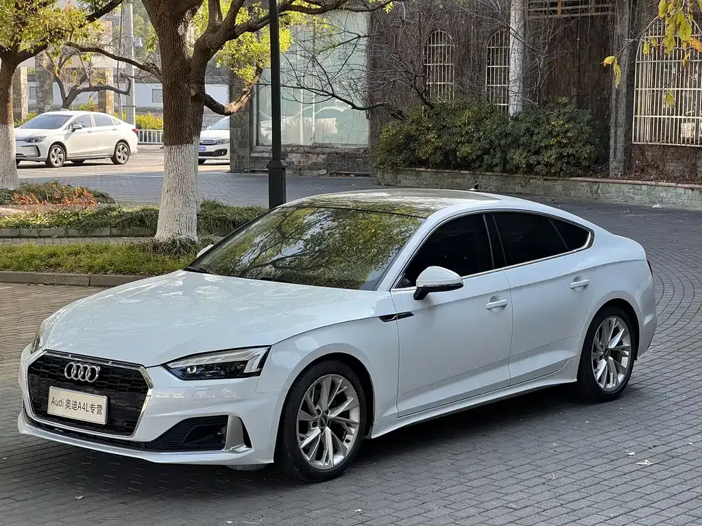 Audi A5 (Import) 2021 из CN, фото 1