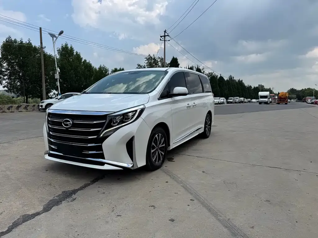 GAC Motor Trumpchi M8 — фото 1