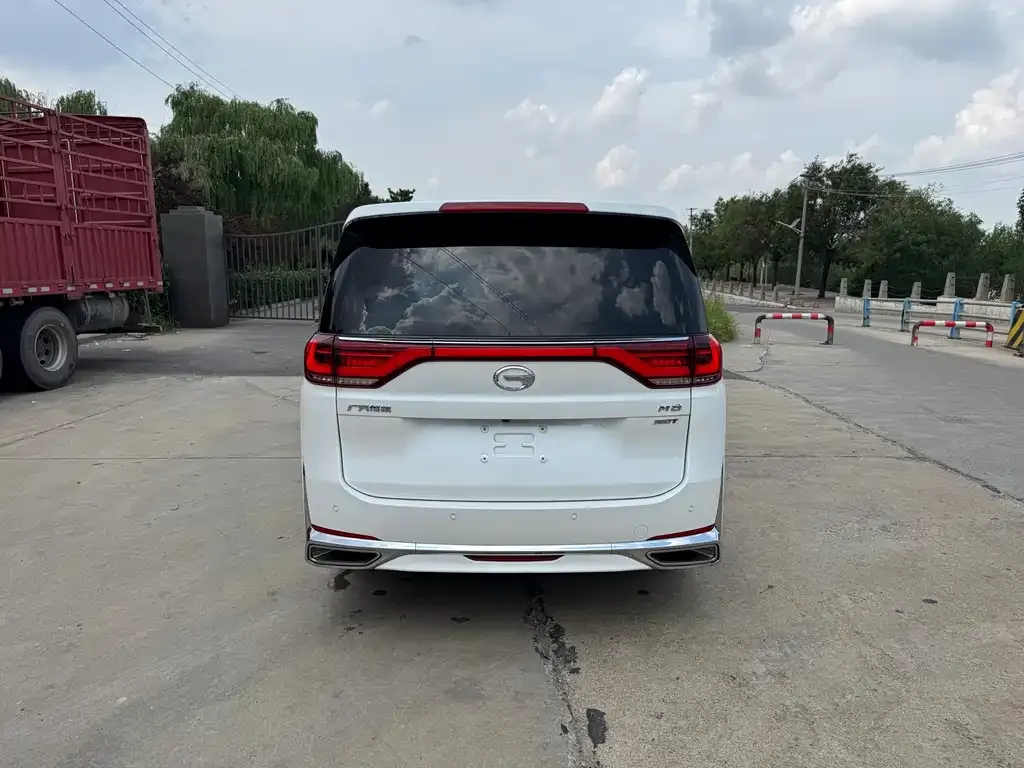 GAC Motor Trumpchi M8 — фото 2