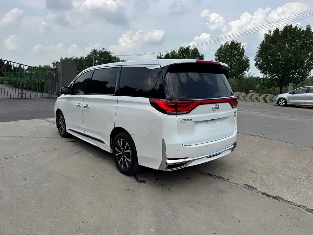 GAC Motor Trumpchi M8 — фото 3