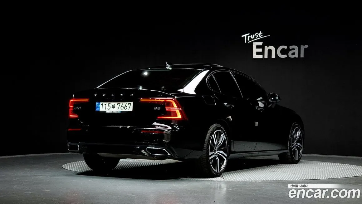 Volvo S60 2022 из KR, фото 2
