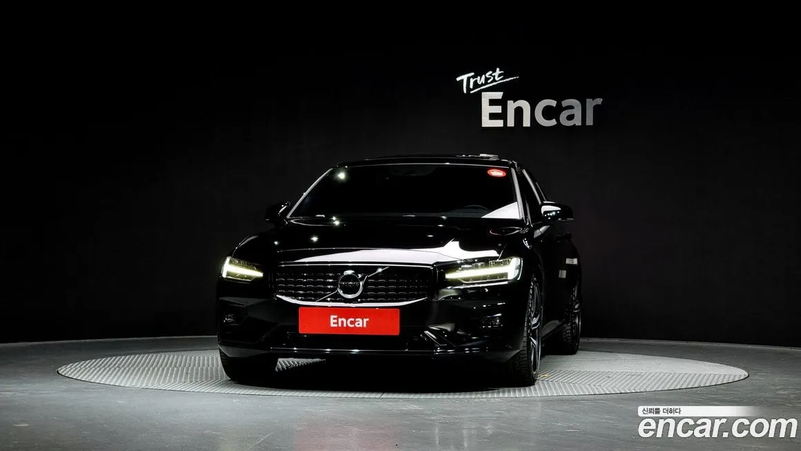Volvo S60 2022 из KR, фото 3
