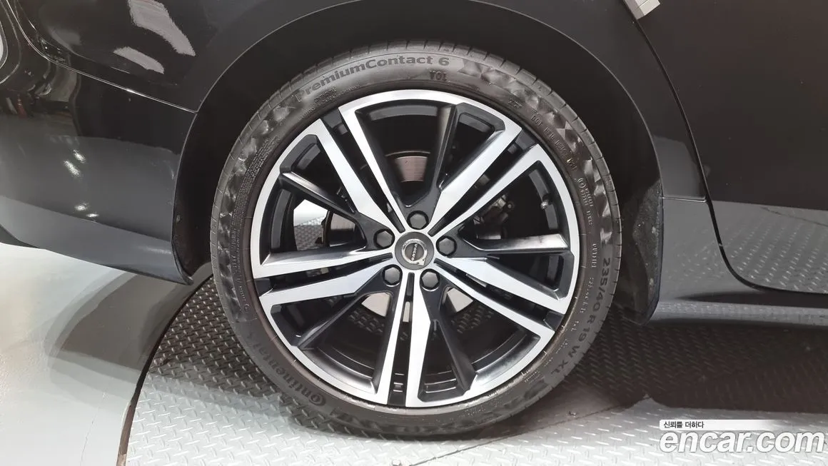 Volvo S60 2022 из KR, фото 6