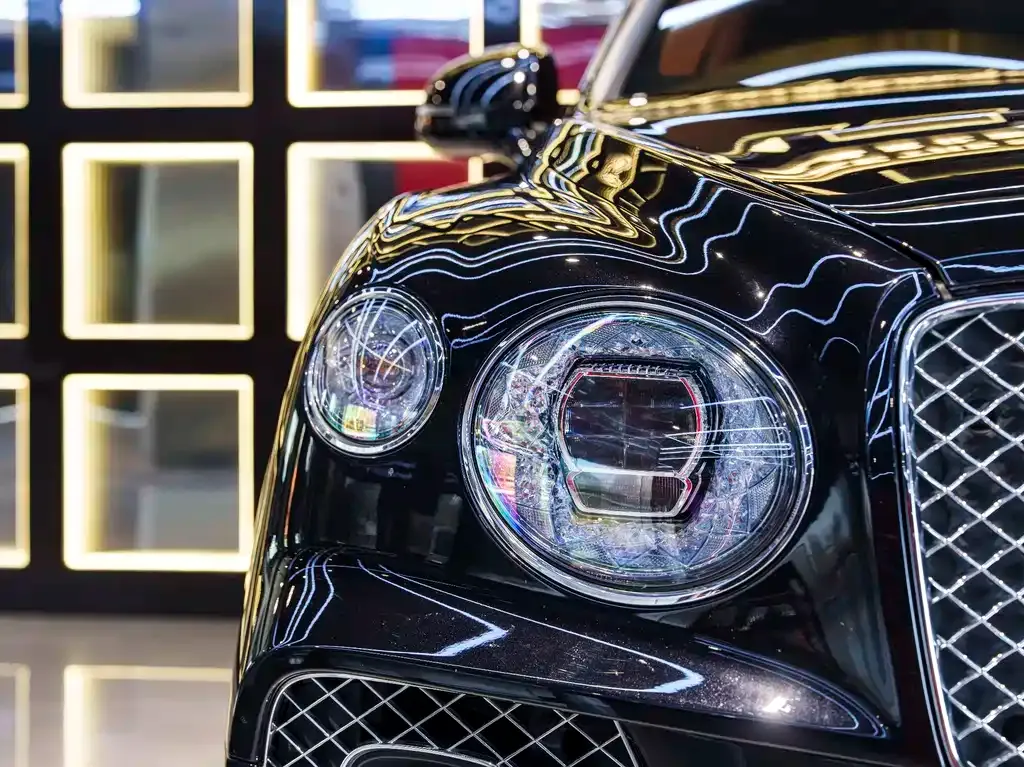 Bentley Bentayga 2022 из CN, фото 4
