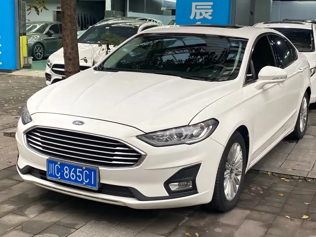 Ford Mondeo 2022 из CN, фото 1