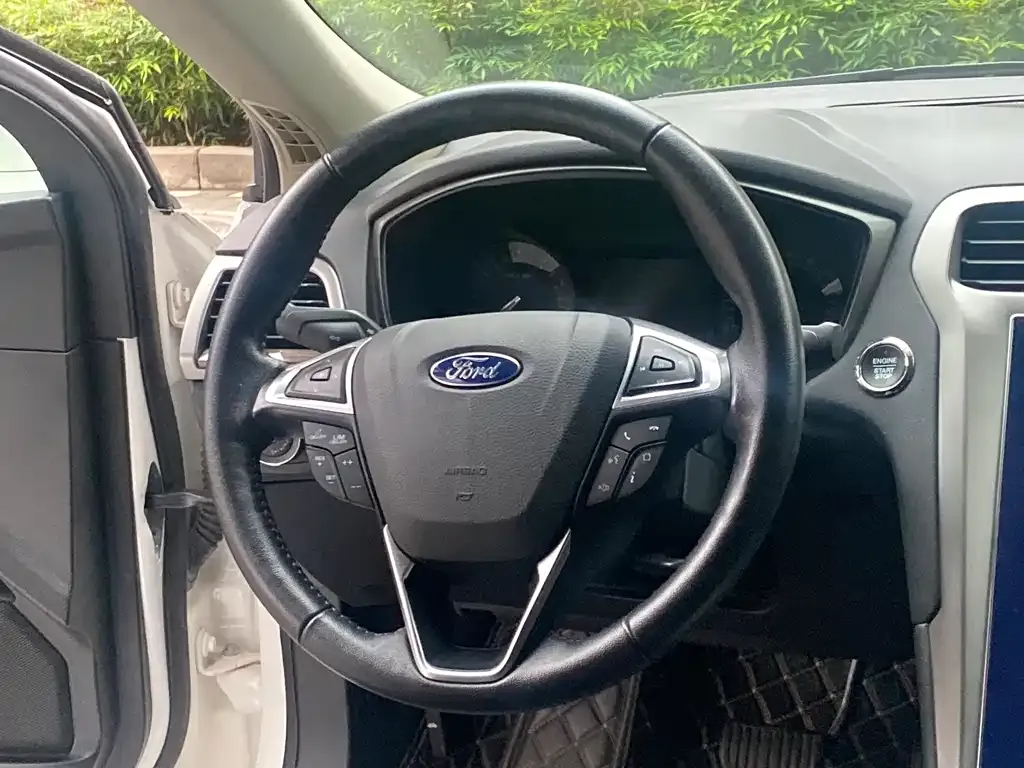 Ford Mondeo 2022 из CN, фото 5