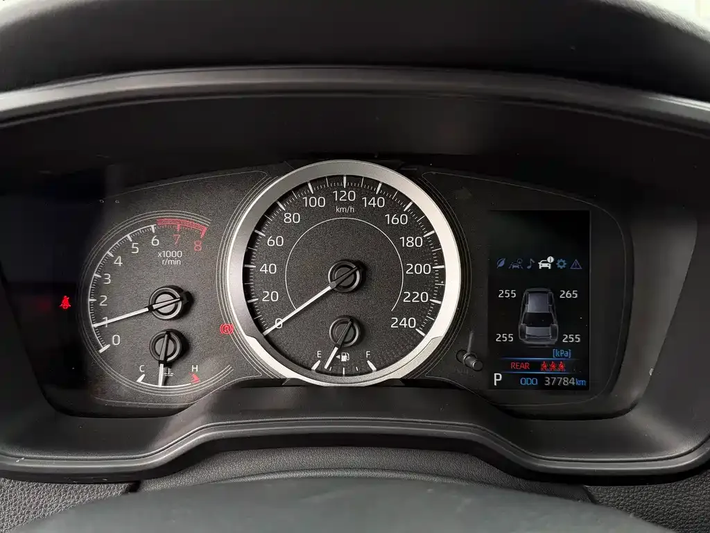 Toyota Levin 2023 из CN, фото 3