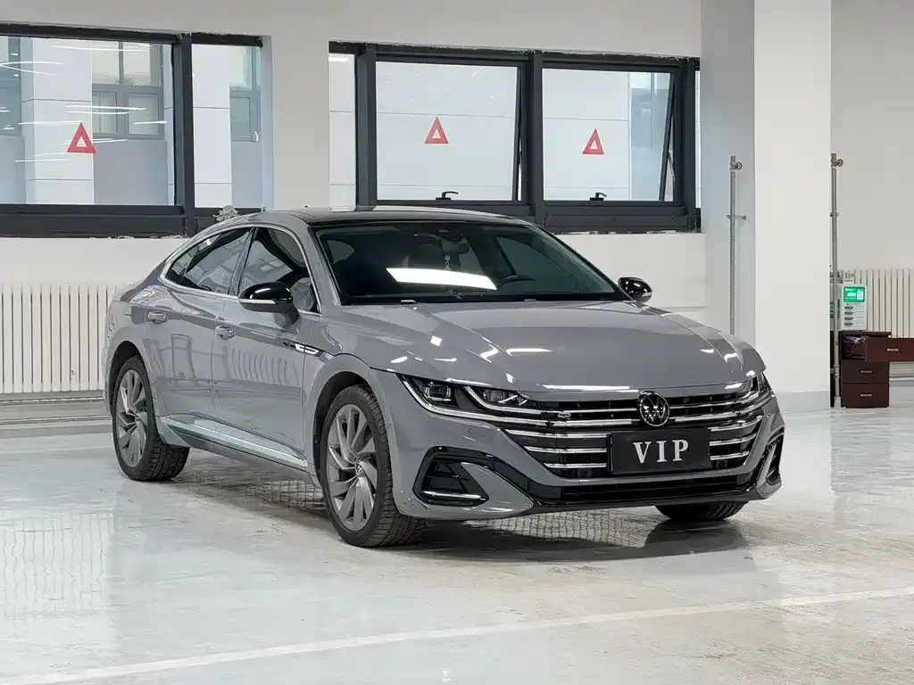 Volkswagen CC 2024 из CN, фото 4