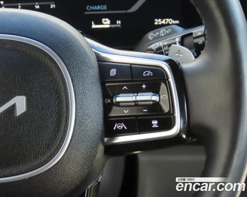 Kia Carnival — фото 10