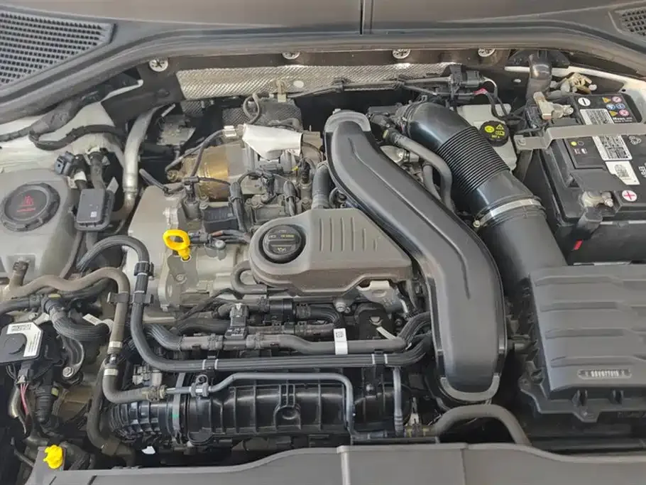 Volkswagen T-Roc 2023 из CN, фото 9
