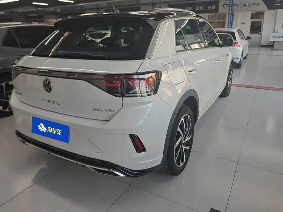 Volkswagen T-Roc 2023 из CN, фото 4