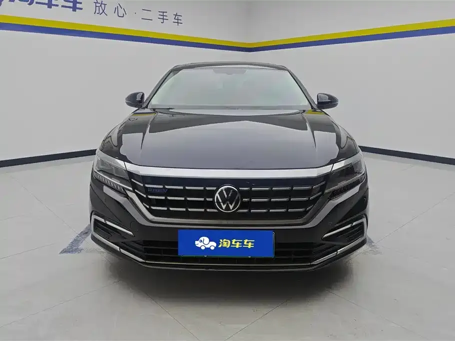 Volkswagen Passat New Energy — фото 2