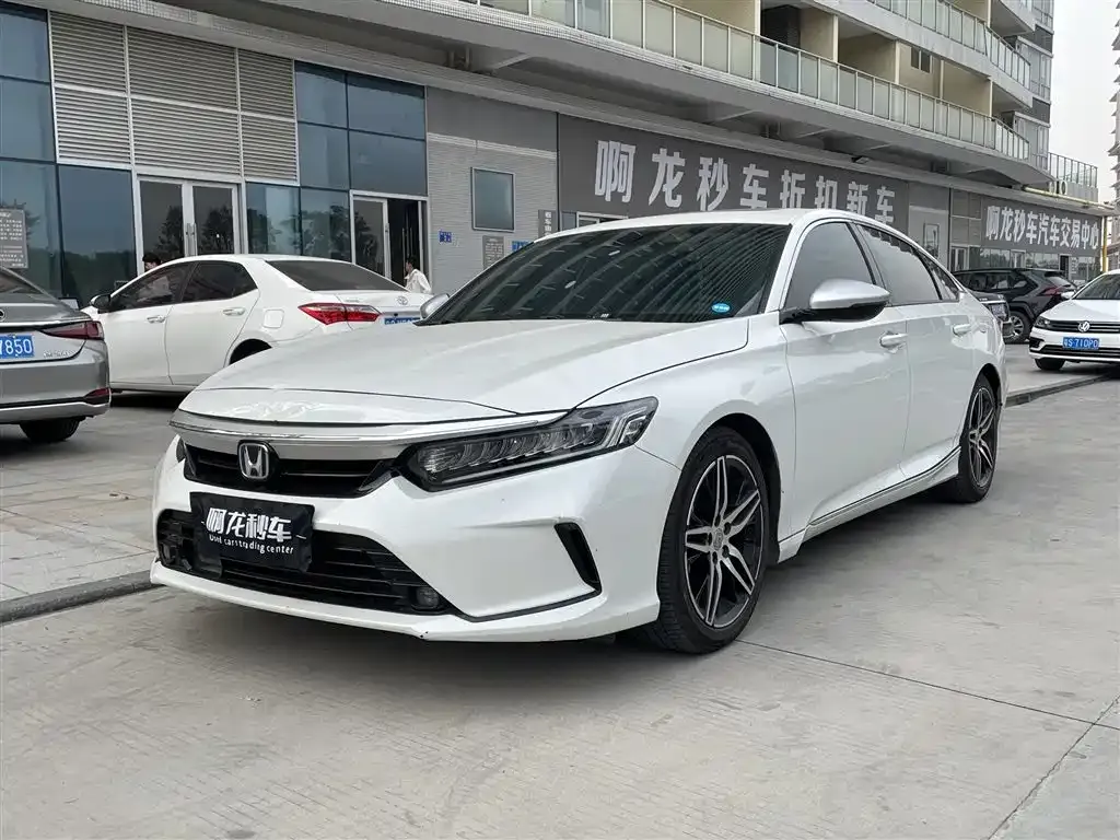 Honda Inspire 2023 из CN, фото 1