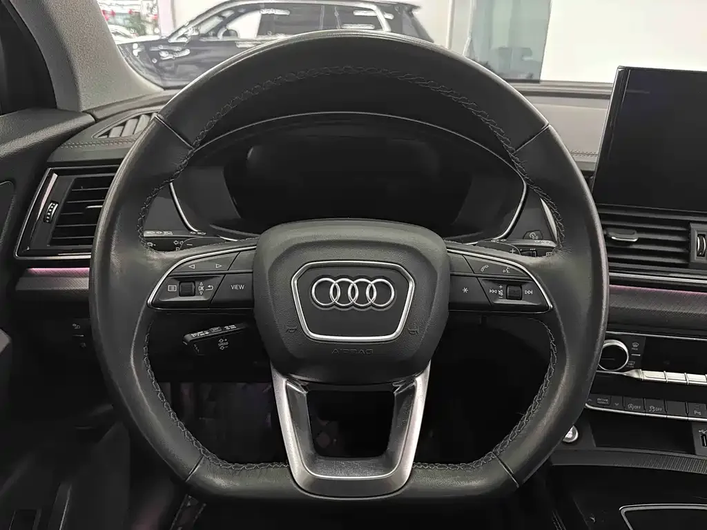 Audi Q5L 2023 из CN, фото 3