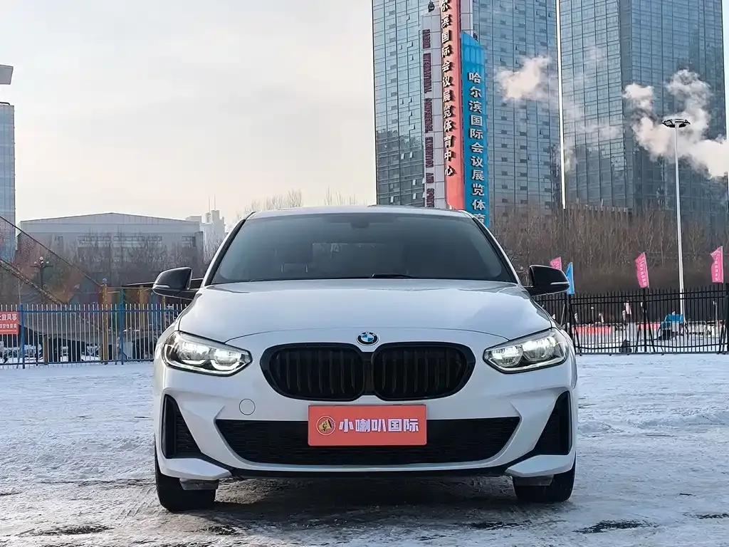 BMW 1 Series 2022 из CN, фото 8