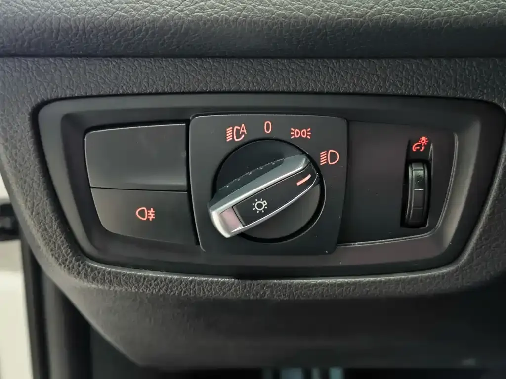 BMW 1 Series 2022 из CN, фото 5