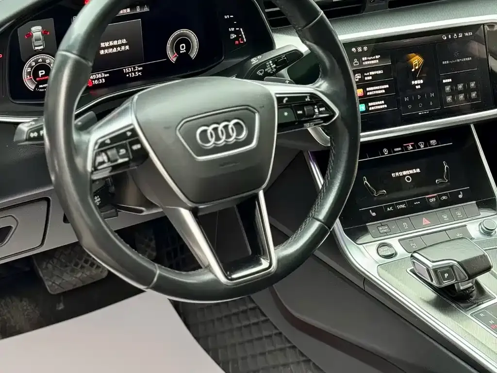 Audi A7 2021 из CN, фото 4