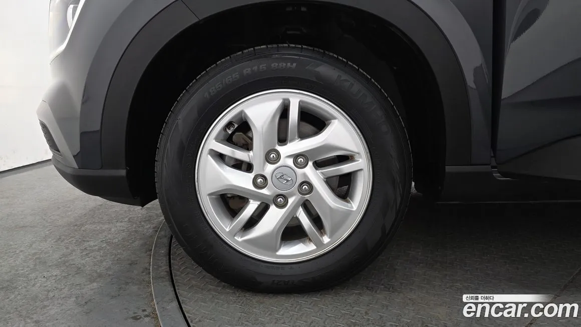 Hyundai Venue 2021 из KR, фото 5