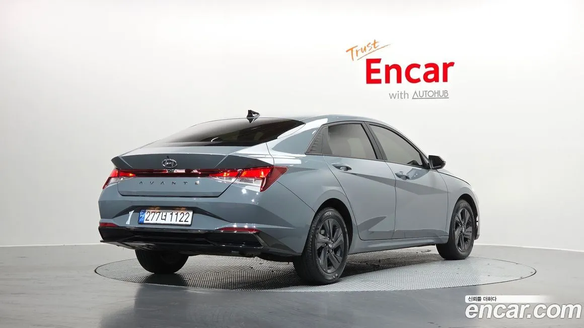 Hyundai AVANTE — фото 3