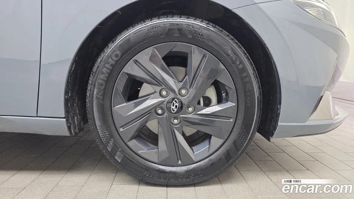 Hyundai AVANTE — фото 10