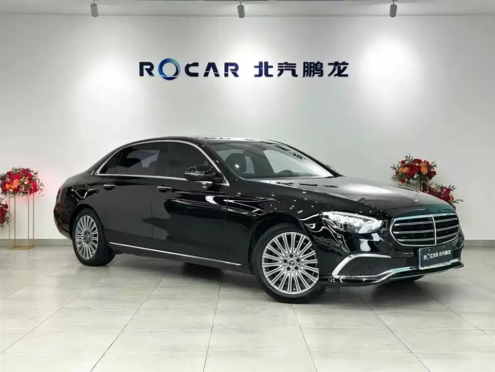 Mercedes-Benz E-Class — фото 10