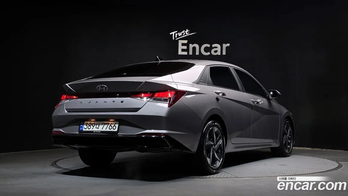 Hyundai AVANTE — фото 3