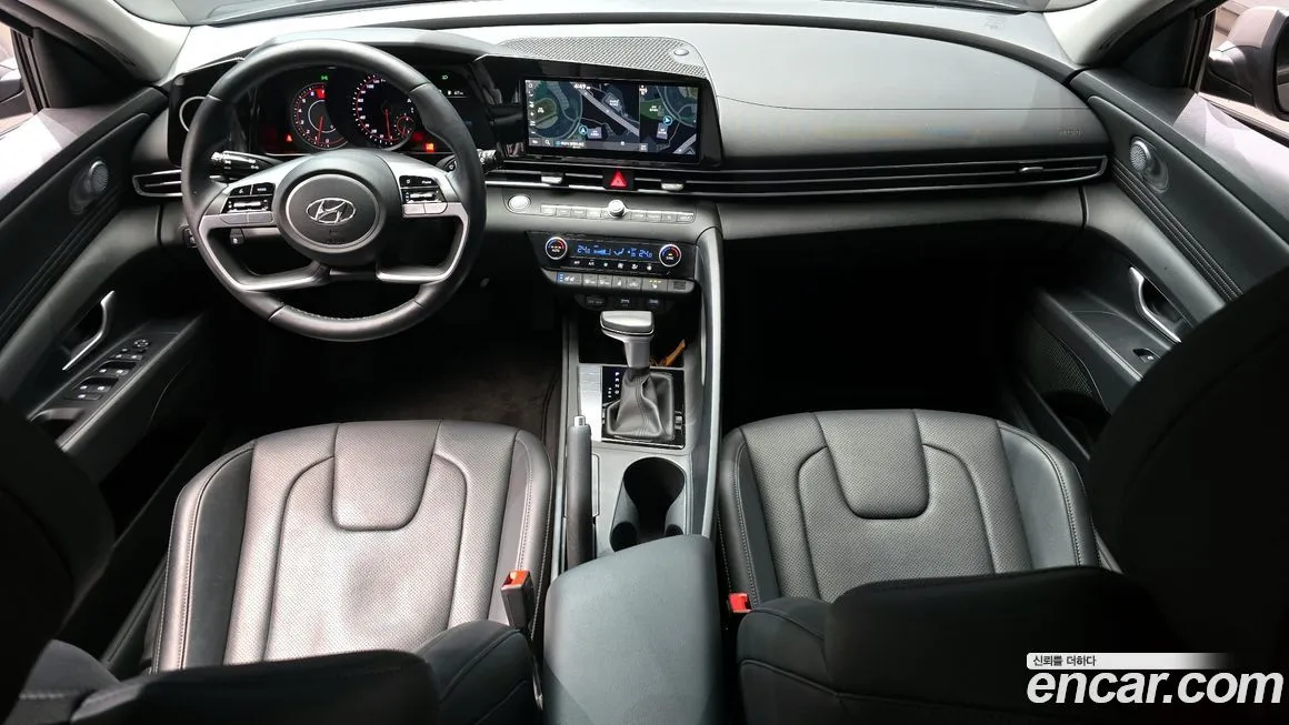 Hyundai AVANTE — фото 4