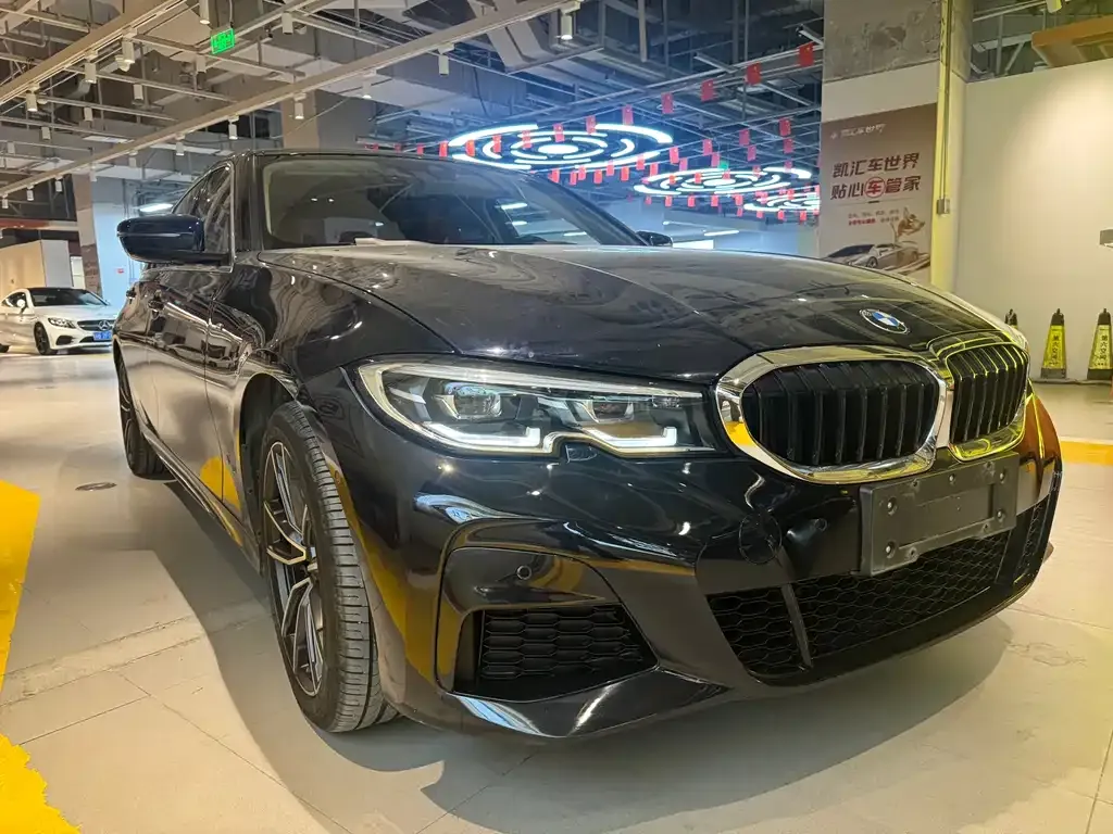 BMW 3 Series 2021 из CN, фото 8