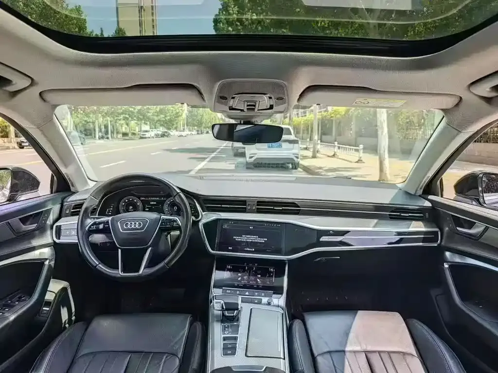 Audi A6L 2021 из CN, фото 2