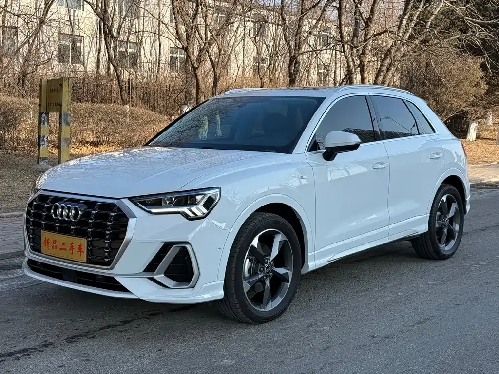 Audi Q3 2022 из CN, фото 1