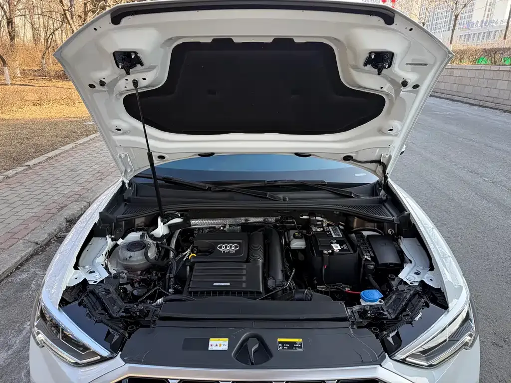 Audi Q3 2022 из CN, фото 6
