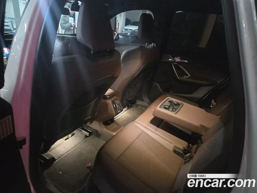 BMW iX1 2023 из KR, фото 2