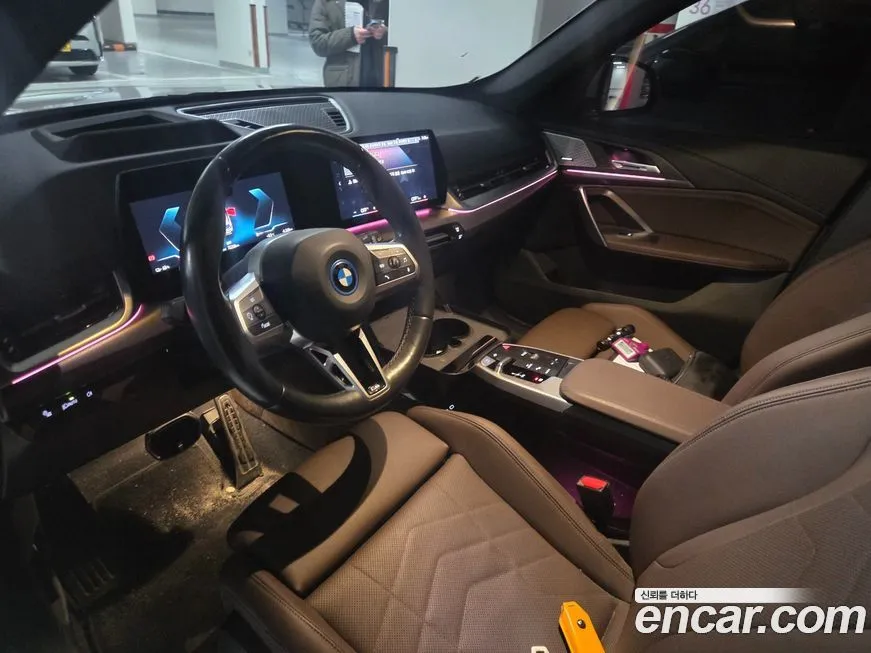 BMW iX1 2023 из KR, фото 9