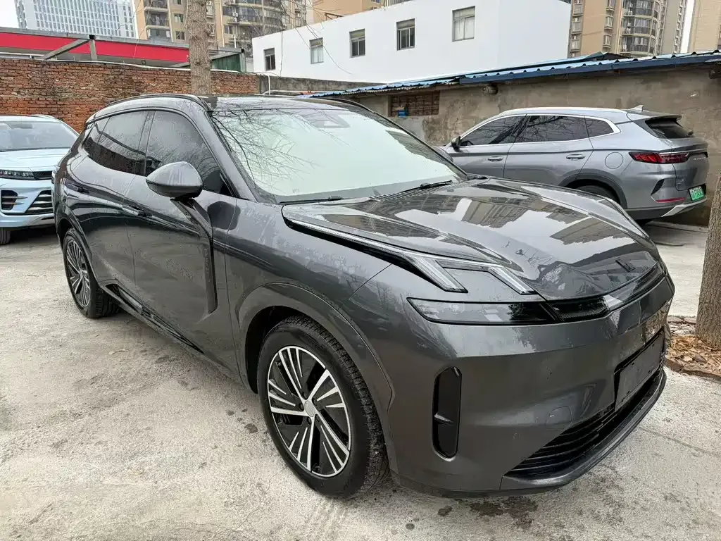 Lynk & Co 08 EM-P 2024 из CN, фото 3