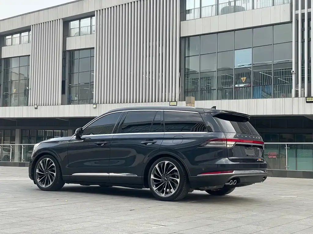 Lincoln Aviator 2021 из CN, фото 6