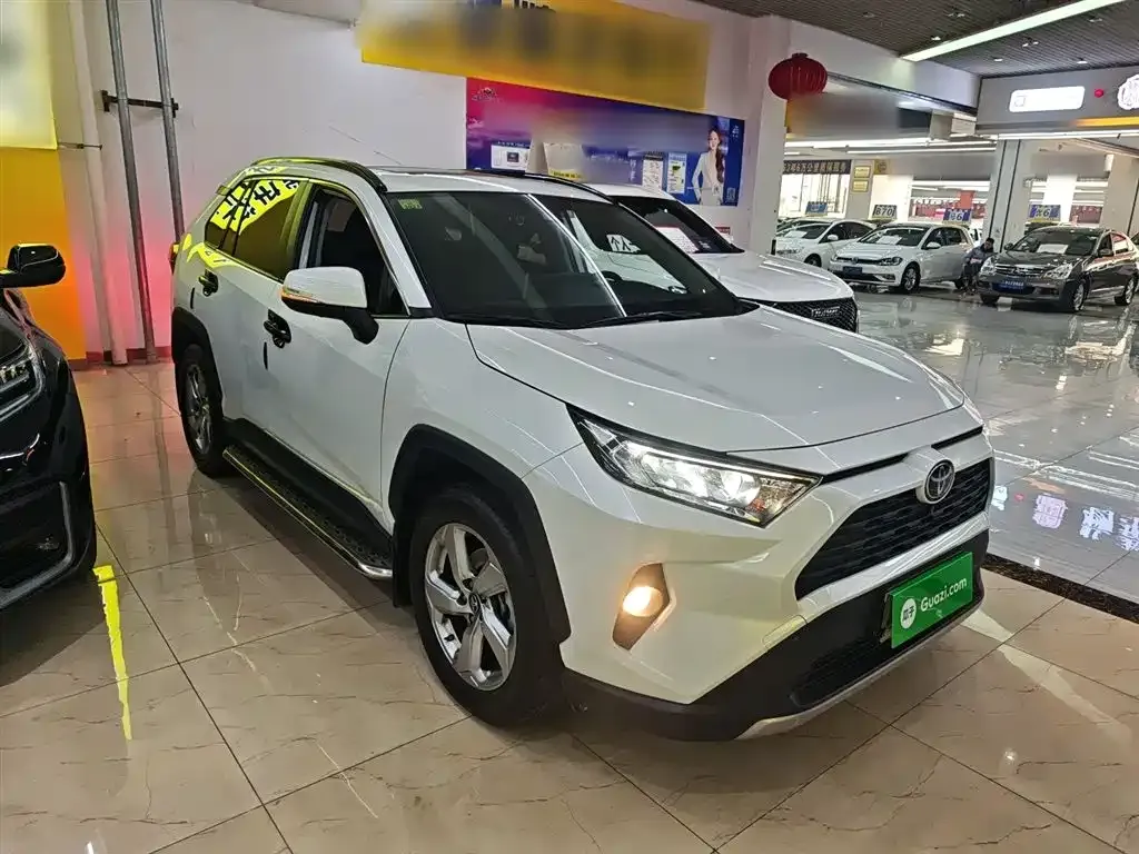 Toyota RAV4 2021 из CN, фото 4