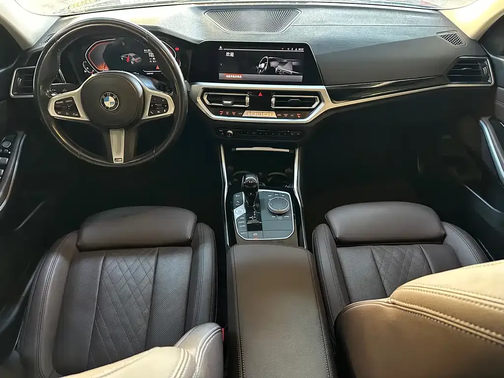 BMW 3 Series 2022 из CN, фото 7