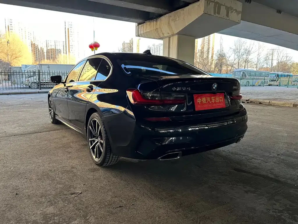 BMW 3 Series 2022 из CN, фото 3