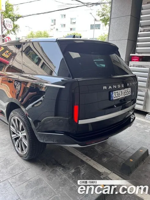 Land Rover Range Rover 2023 из KR, фото 8