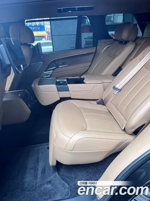 Land Rover Range Rover 2023 из KR, фото 3